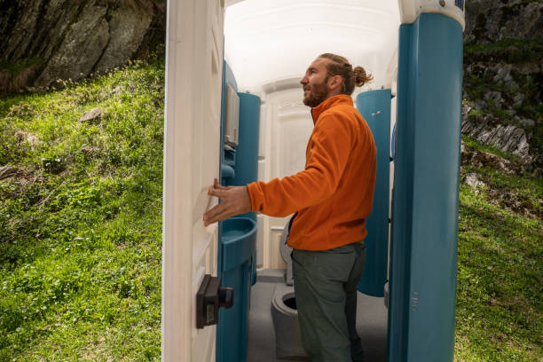Best Porta potty delivery and setup  in Troy, MO