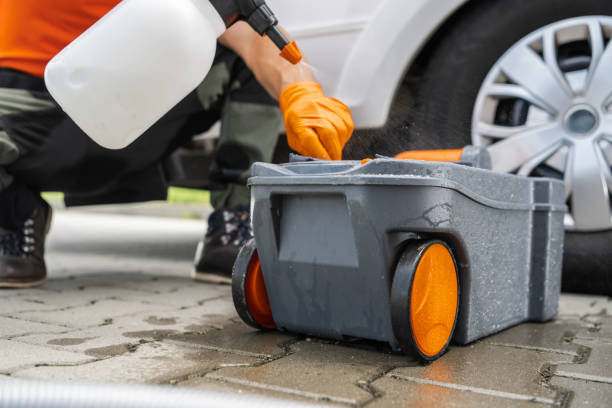 Best Luxury portable toilet rental  in Troy, MO
